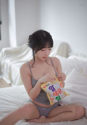 日韩av视频在线观看成人片下载_蓝光高清迅雷在线观看