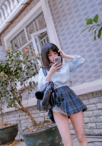 俄罗斯巨茎大战欧美白妇_1080高清电影在线