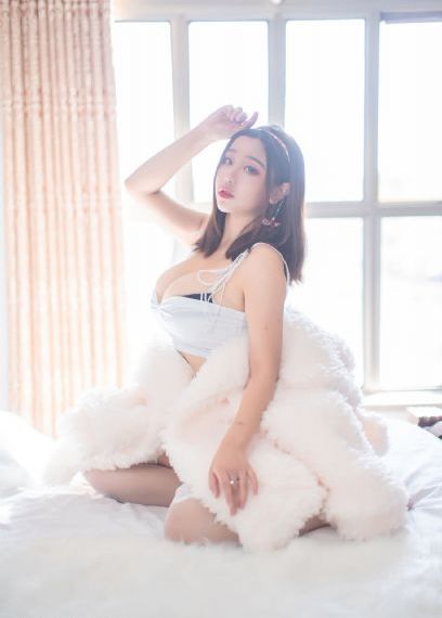 国产精品女hh叫久久久久_日韩成人在线