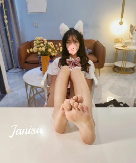 美女无遮挡免费视频网站_吉吉电影在线观看
