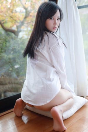 欧美女孩手机壳_BD英语免费观看超清