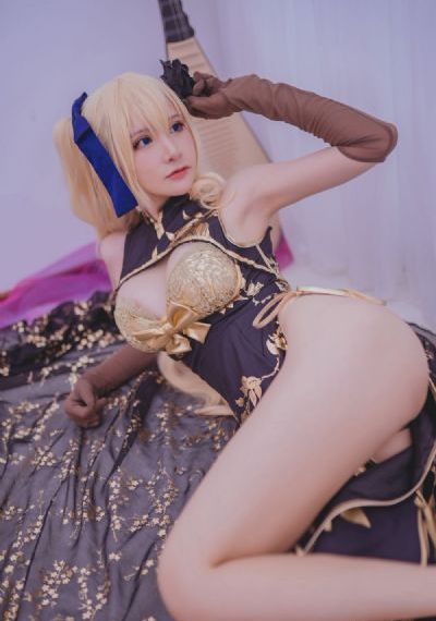 欧美人体艺术美女_迅雷下载电影