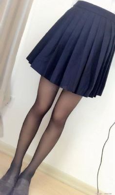 欧美穿搭女学生_蓝光完整在线观看