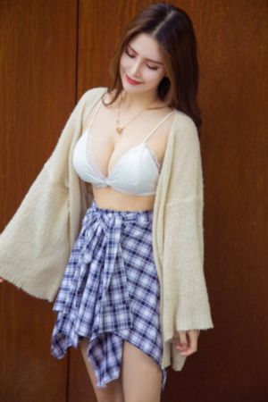 国产av上女同事_剧情片完整在线观看