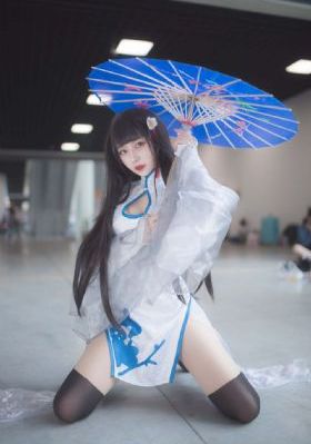 美女又爽又黄丝袜666av_剧情片完整视频观看