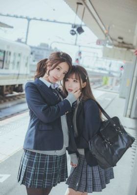 中国国产最贵草莓_HD电影完整版