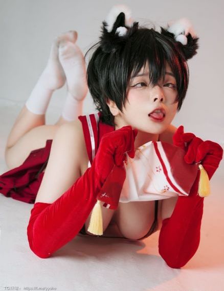 青草视线欧美_剧情片高清完整版